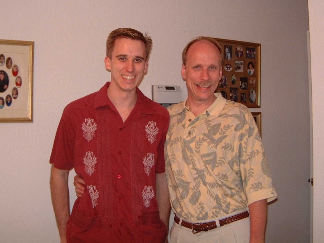 2002-03-28-22 Dan and family visit.jpg